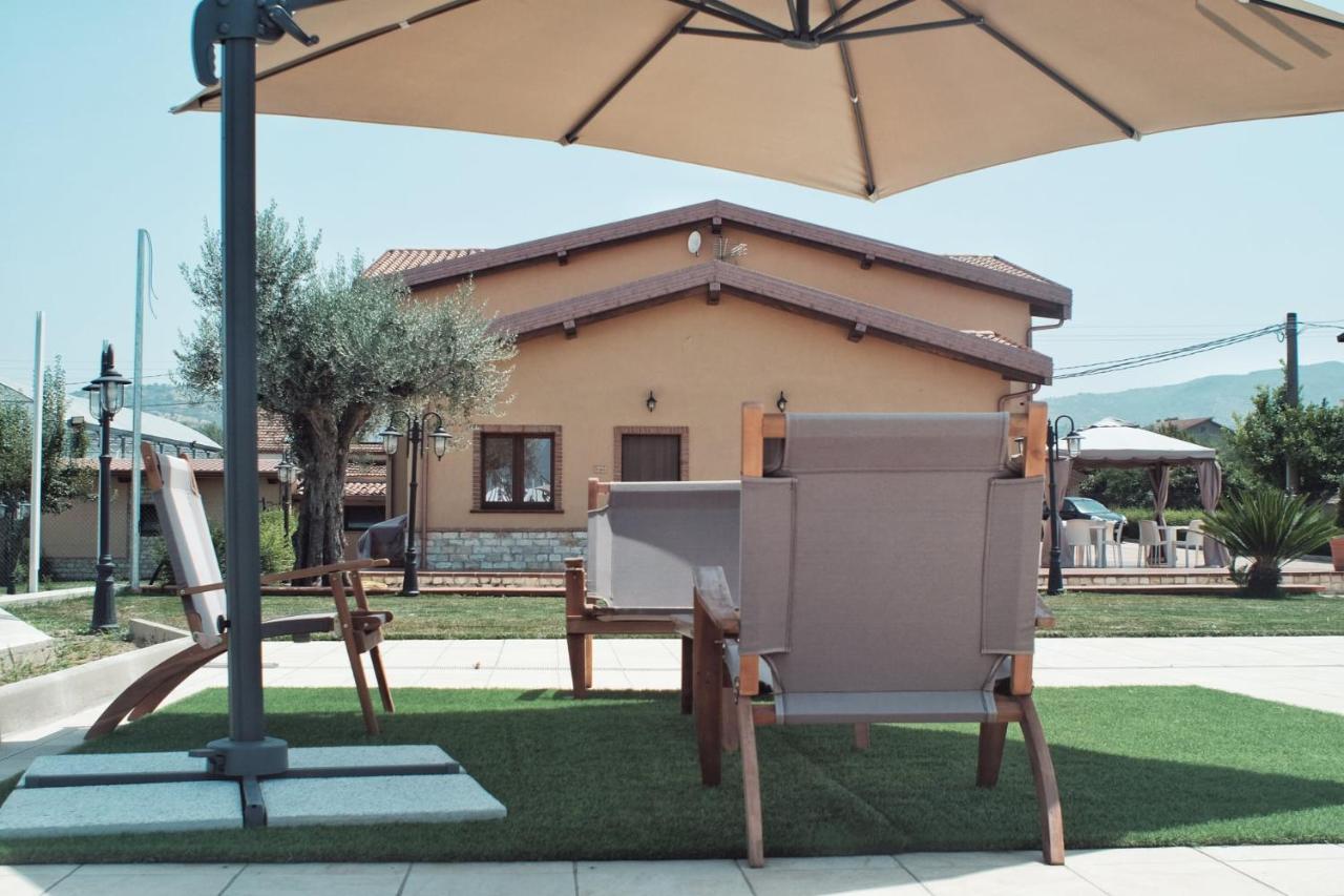 Agriturismo Albachiara Bisignano 外观 照片