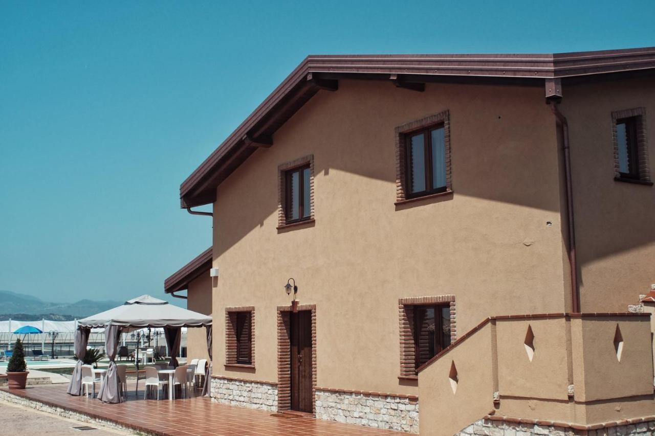 Agriturismo Albachiara Bisignano 外观 照片