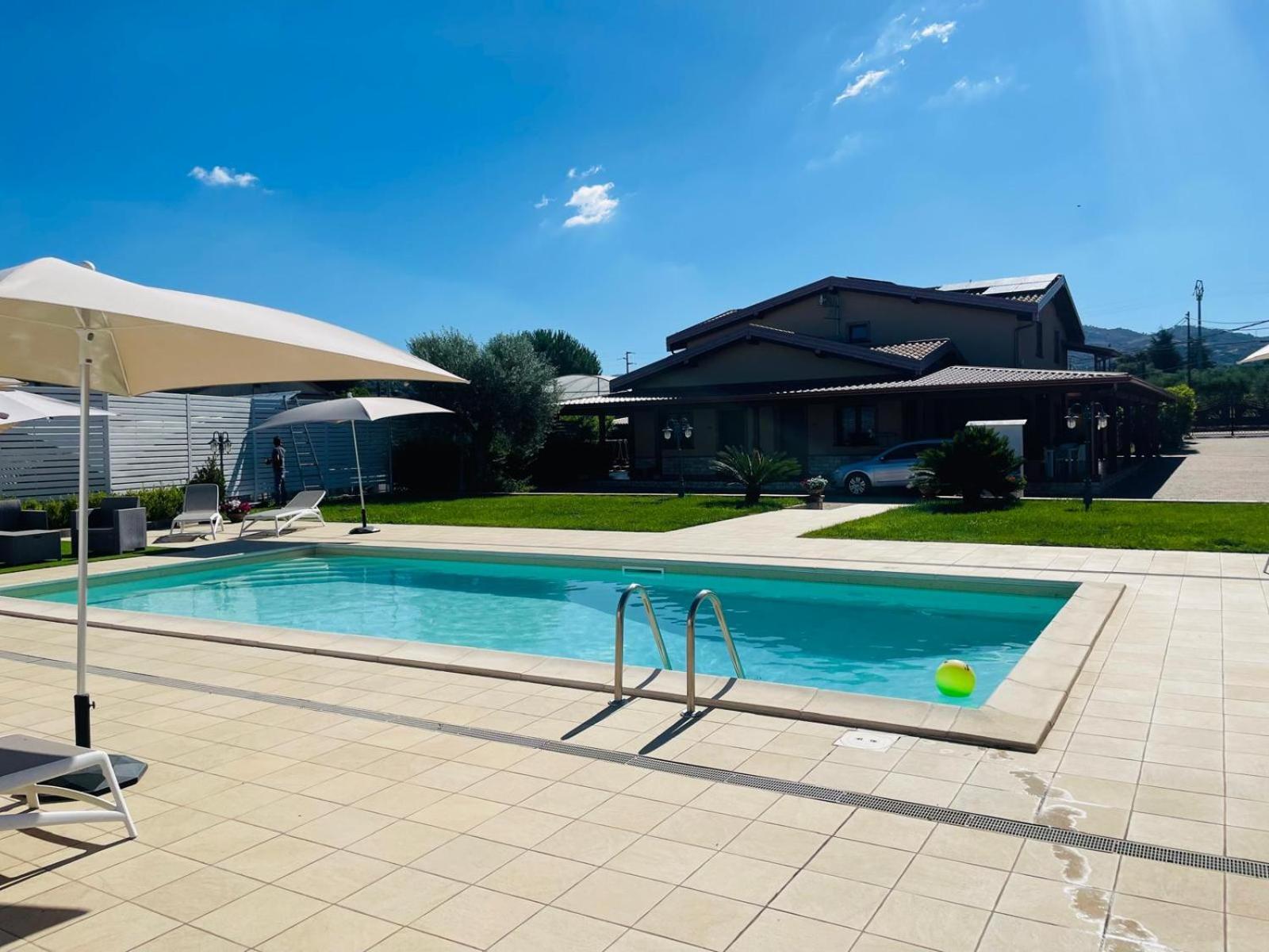 Agriturismo Albachiara Bisignano 外观 照片