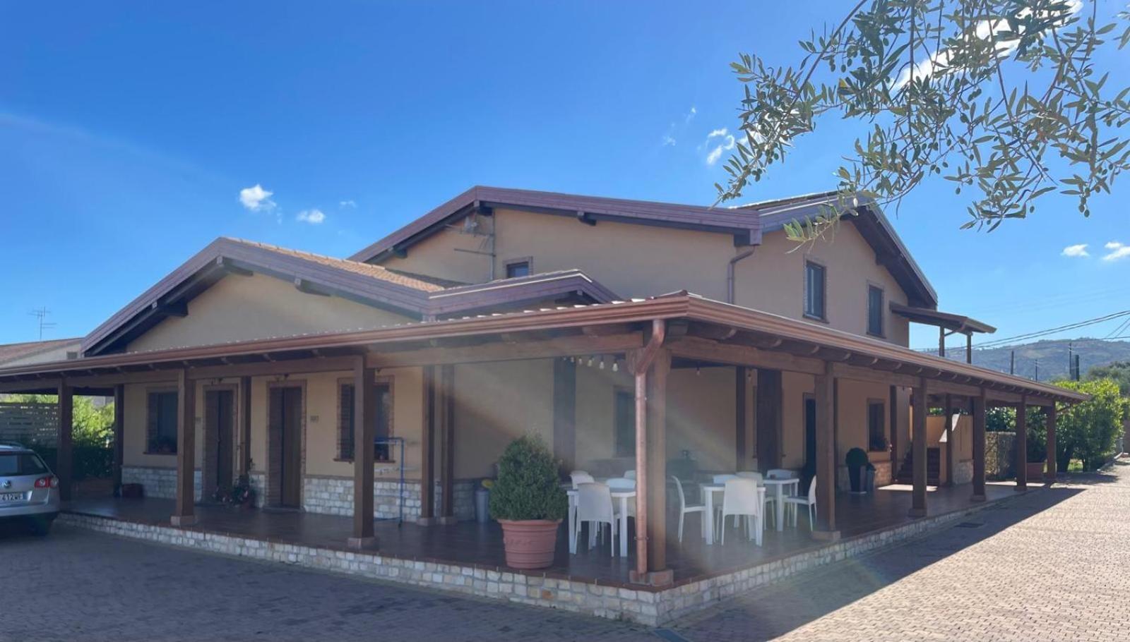 Agriturismo Albachiara Bisignano 外观 照片