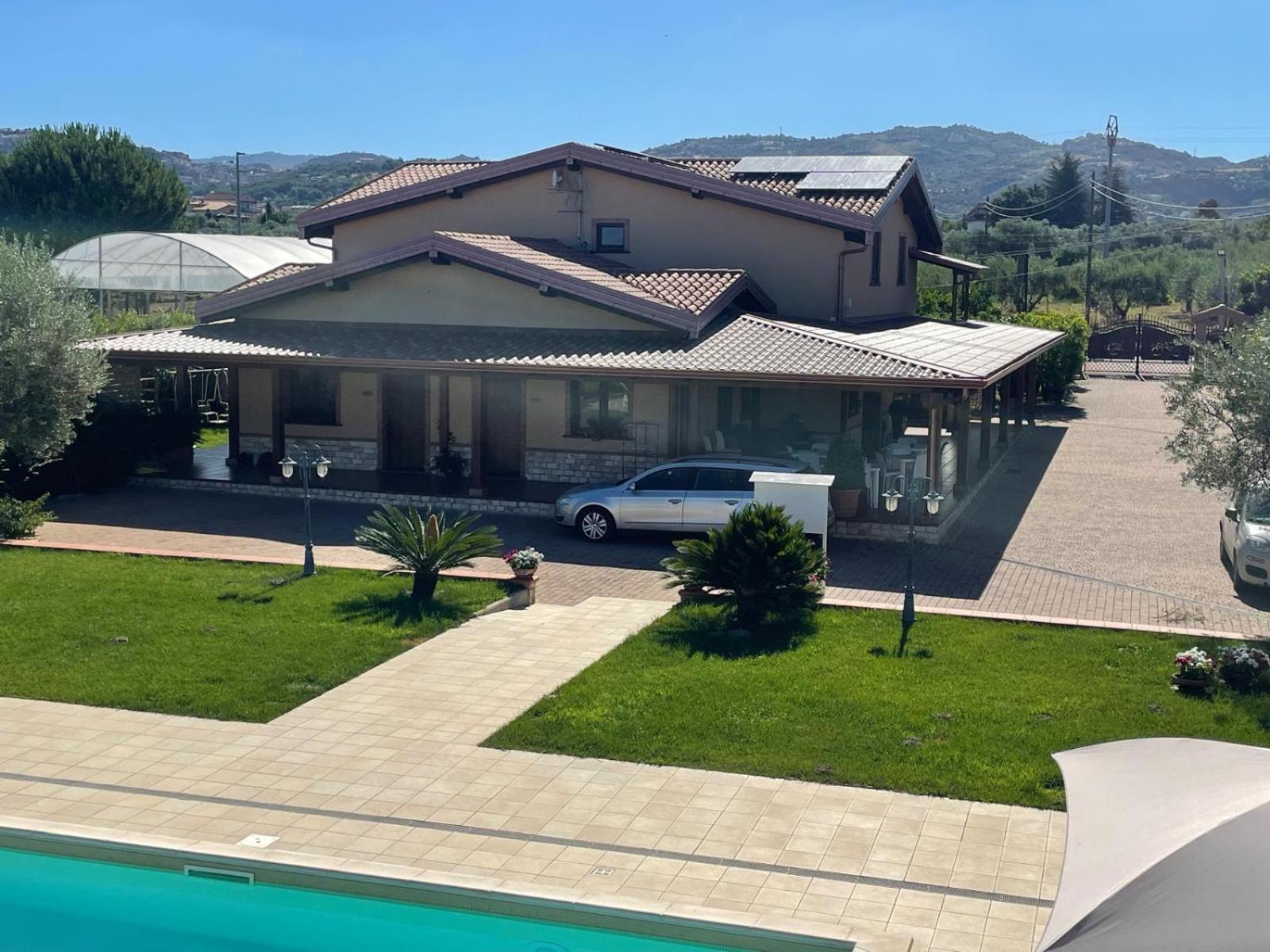 Agriturismo Albachiara Bisignano 外观 照片