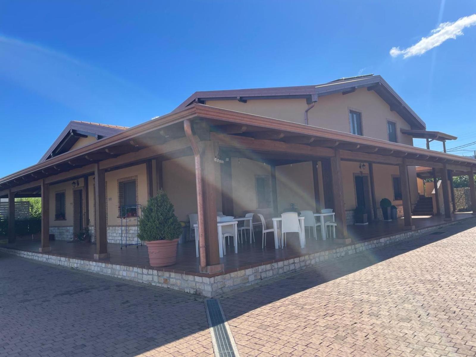 Agriturismo Albachiara Bisignano 外观 照片