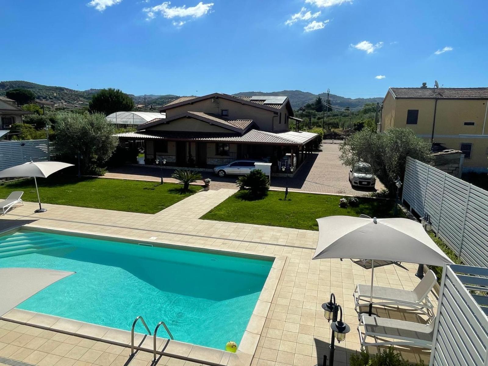 Agriturismo Albachiara Bisignano 外观 照片